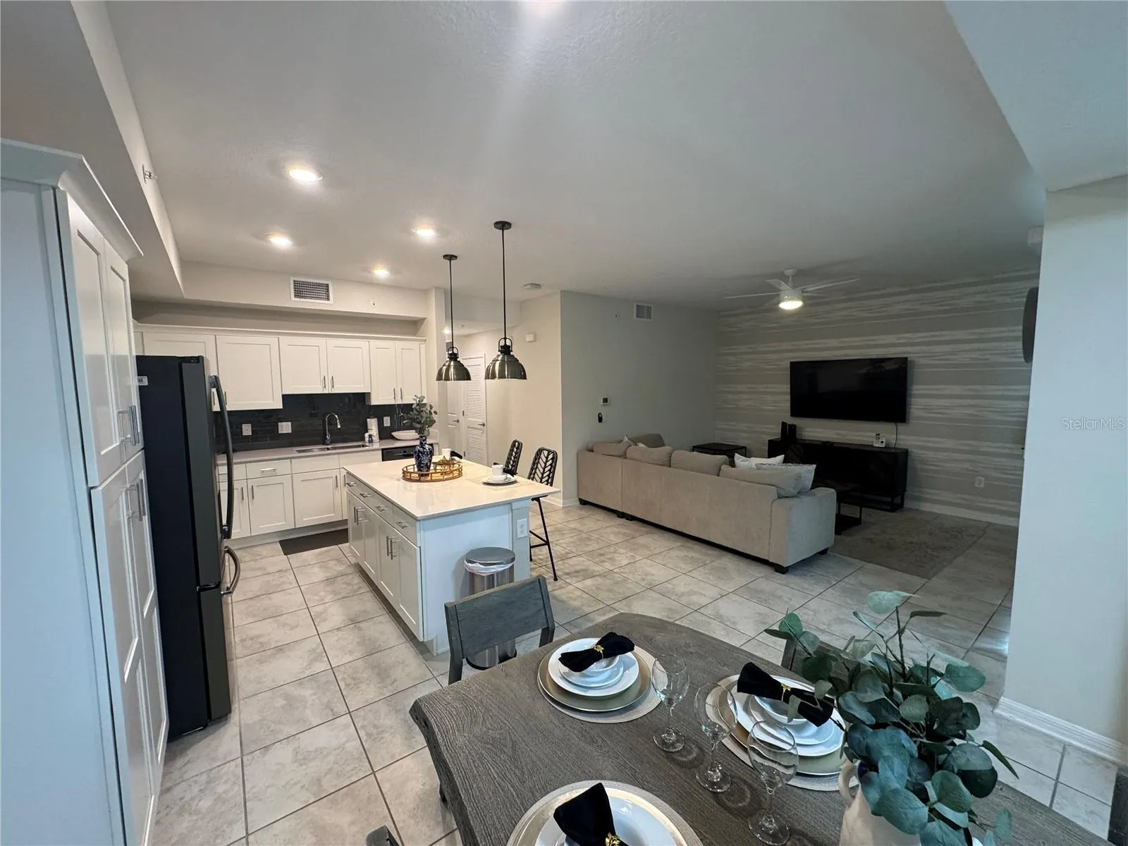 3151 PARADOX CIR #303, #303