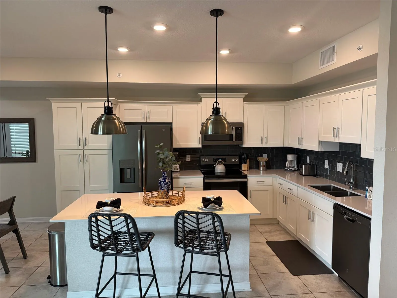 3151 PARADOX CIR #303, #303