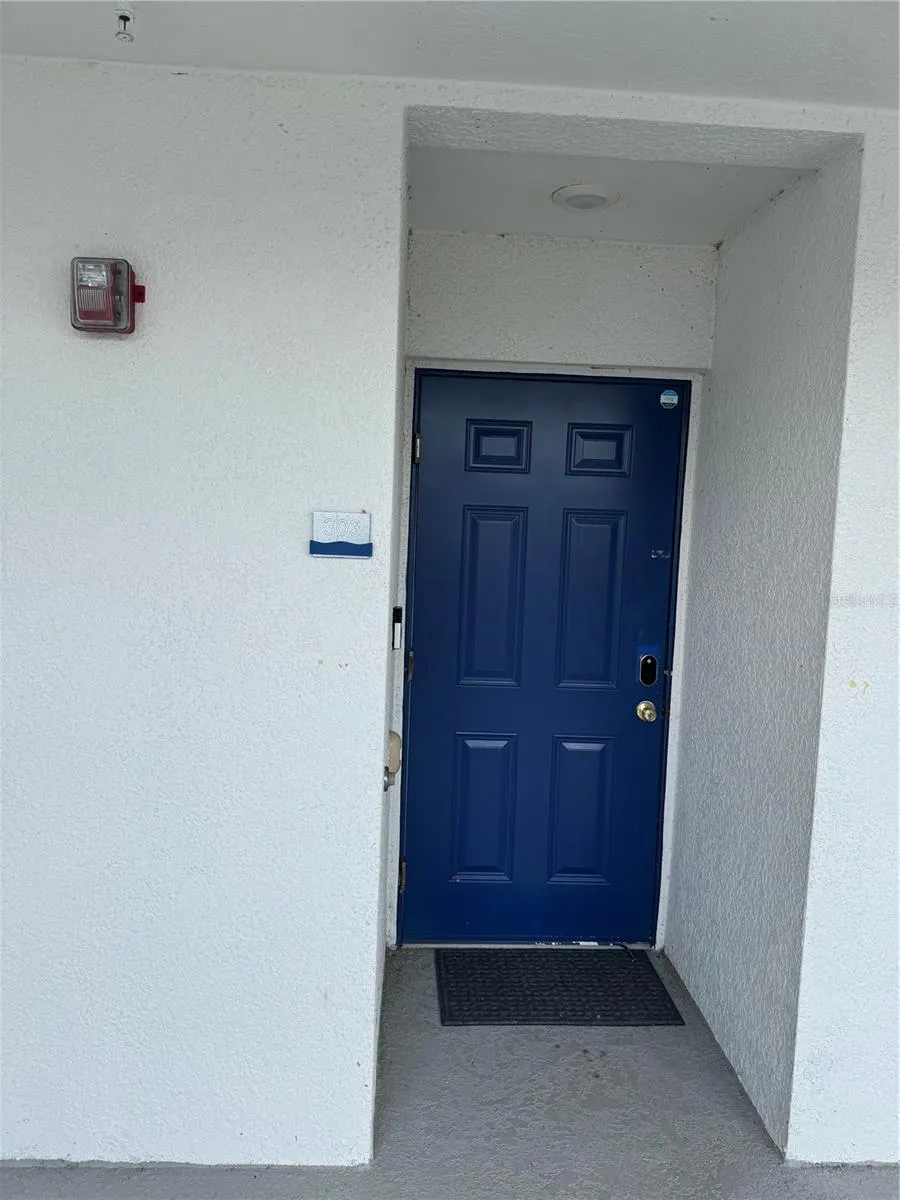3151 PARADOX CIR #303, #303