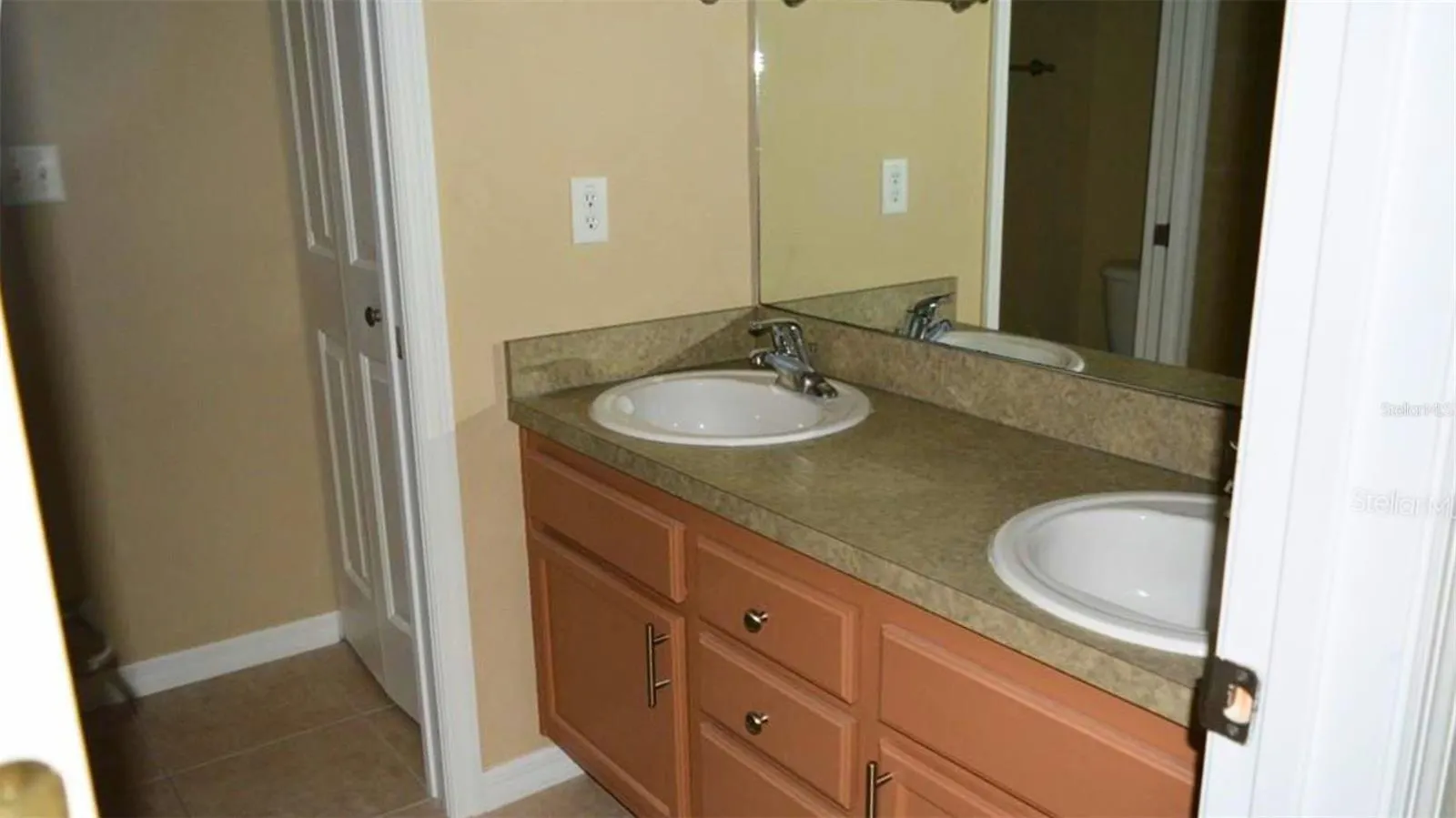 703 BOBCAT CT