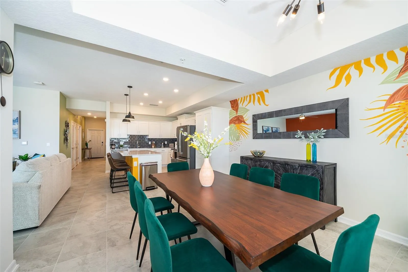 3180 PARADOX CIR #406, #406