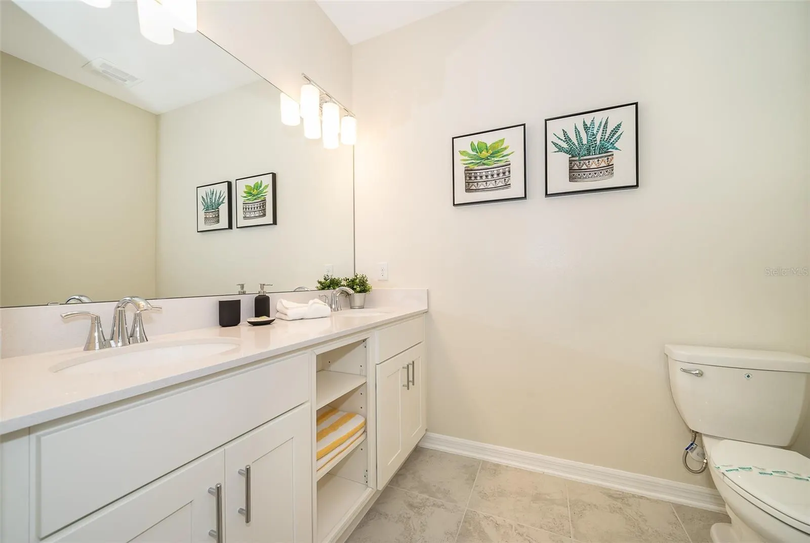 3180 PARADOX CIR #406, #406