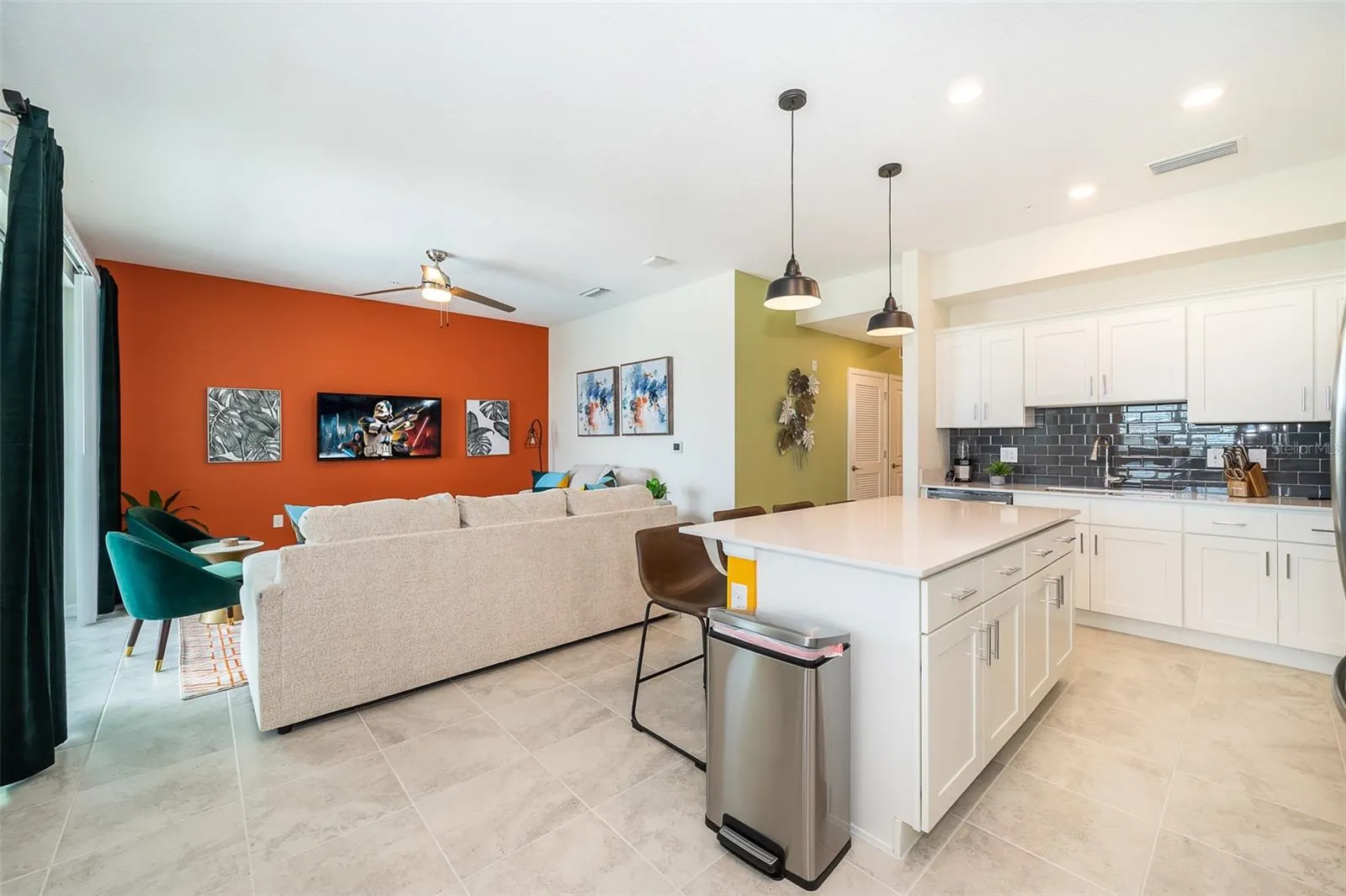 3180 PARADOX CIR #406, #406