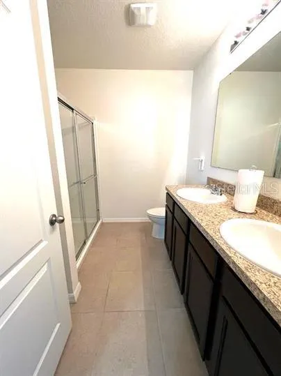 104 ARBOR LAKES DR
