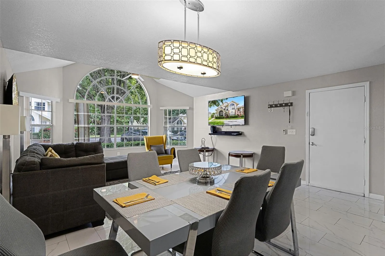 5004 LAGUNA BAY CIR #47, #47