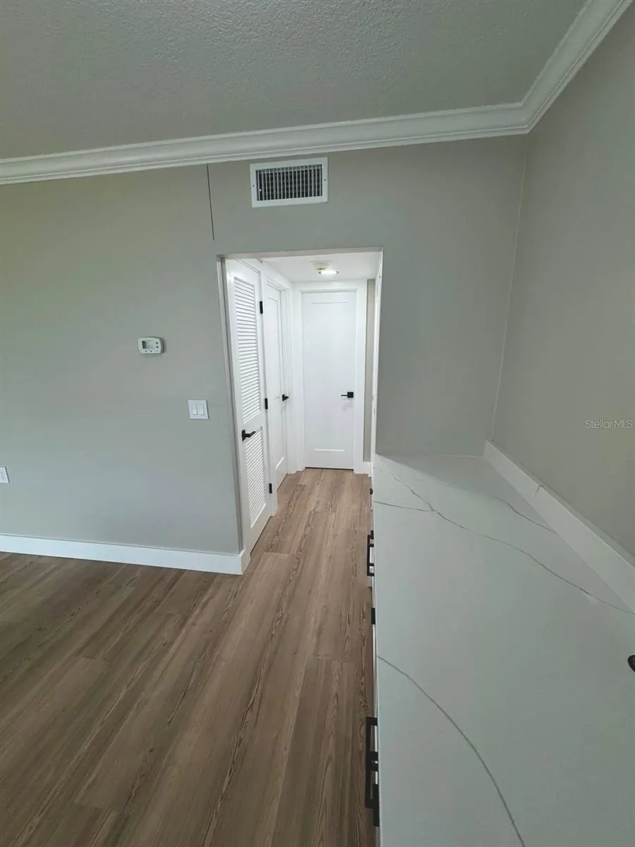 767 JOHN RINGLING BLVD #2, #2