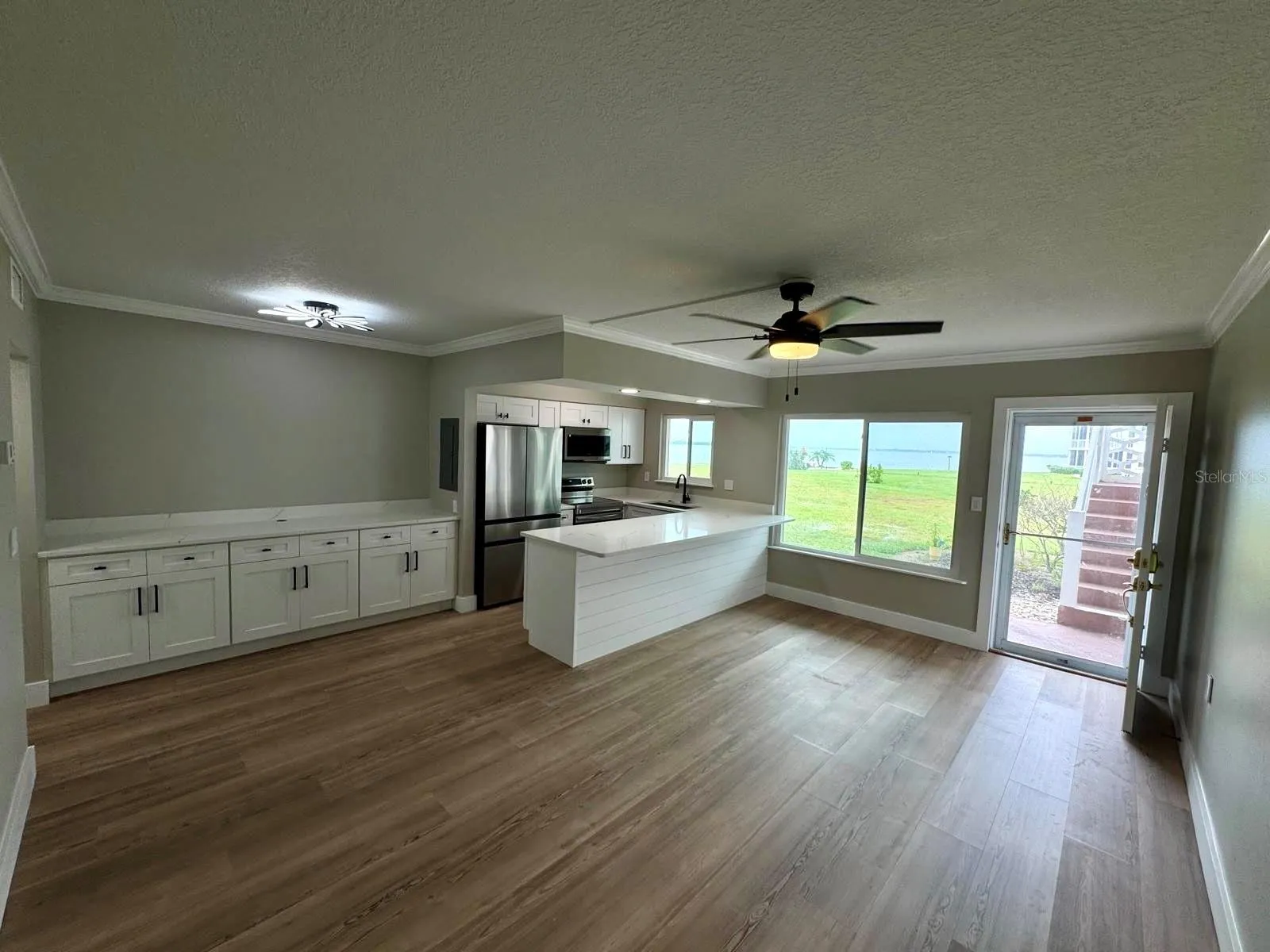 767 JOHN RINGLING BLVD #2, #2