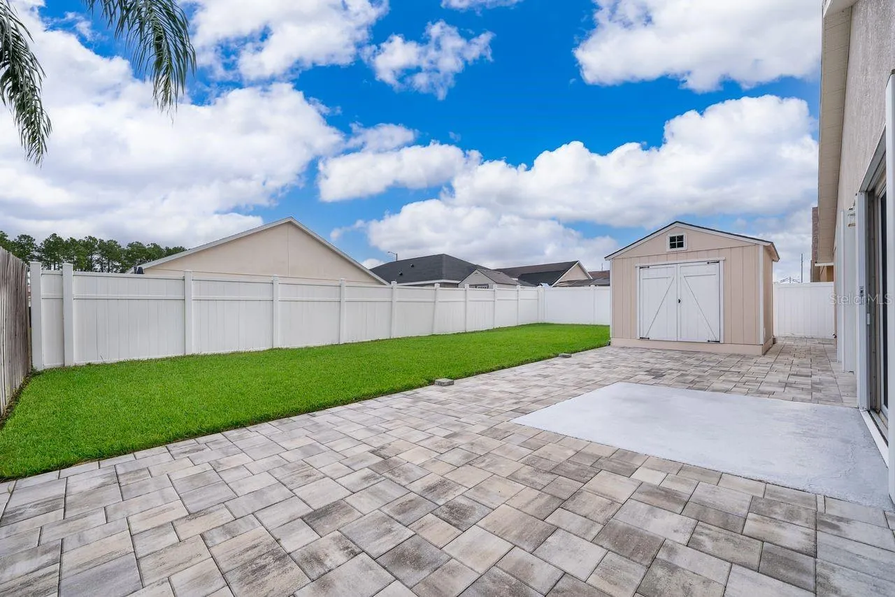 445 HALSTEAD DR