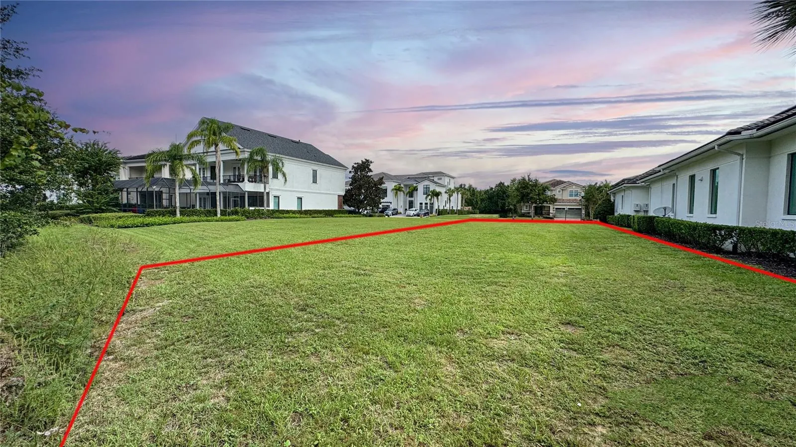 1221 GRAND TRAVERSE PKWY