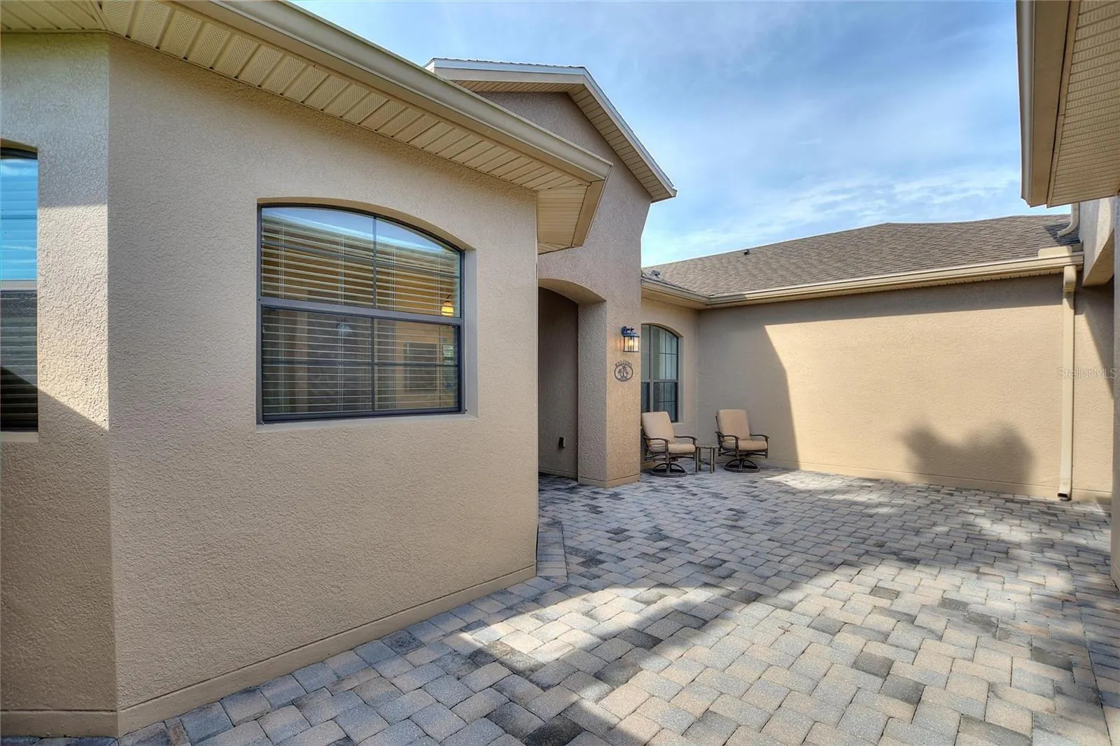 105 LEMON GROVE DR