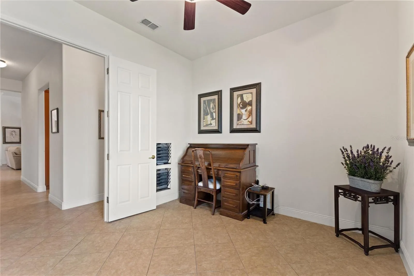 105 LEMON GROVE DR