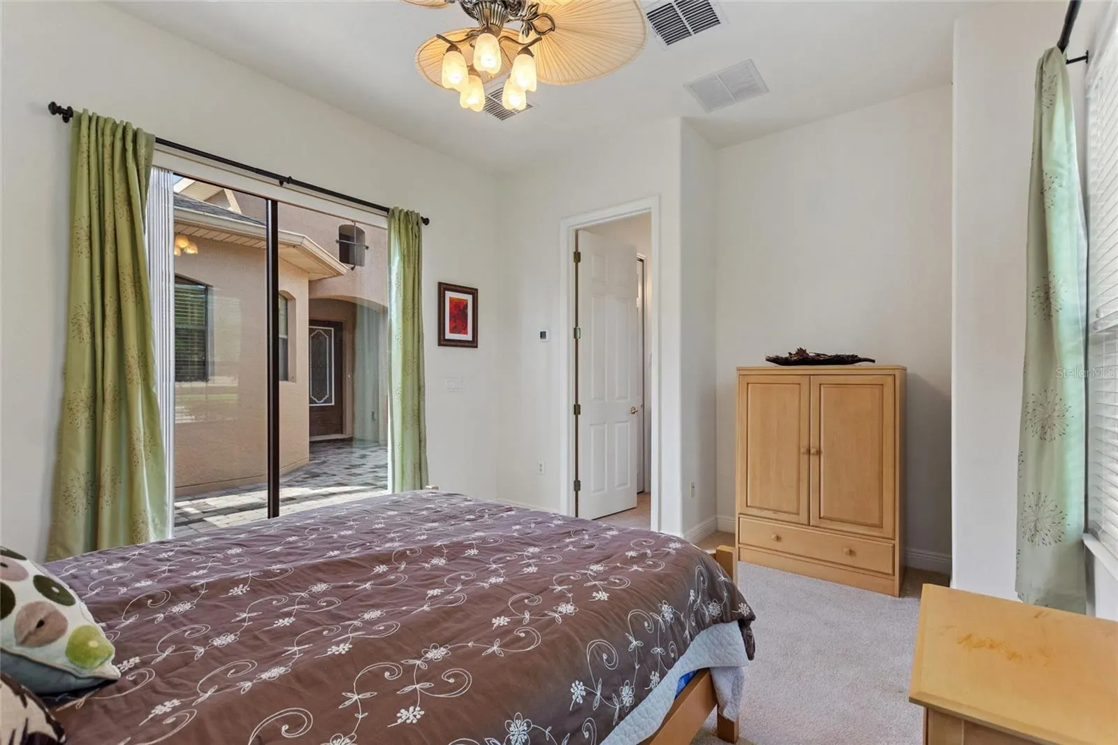 105 LEMON GROVE DR