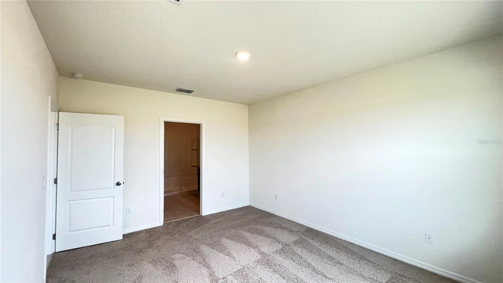 487 LILY LN