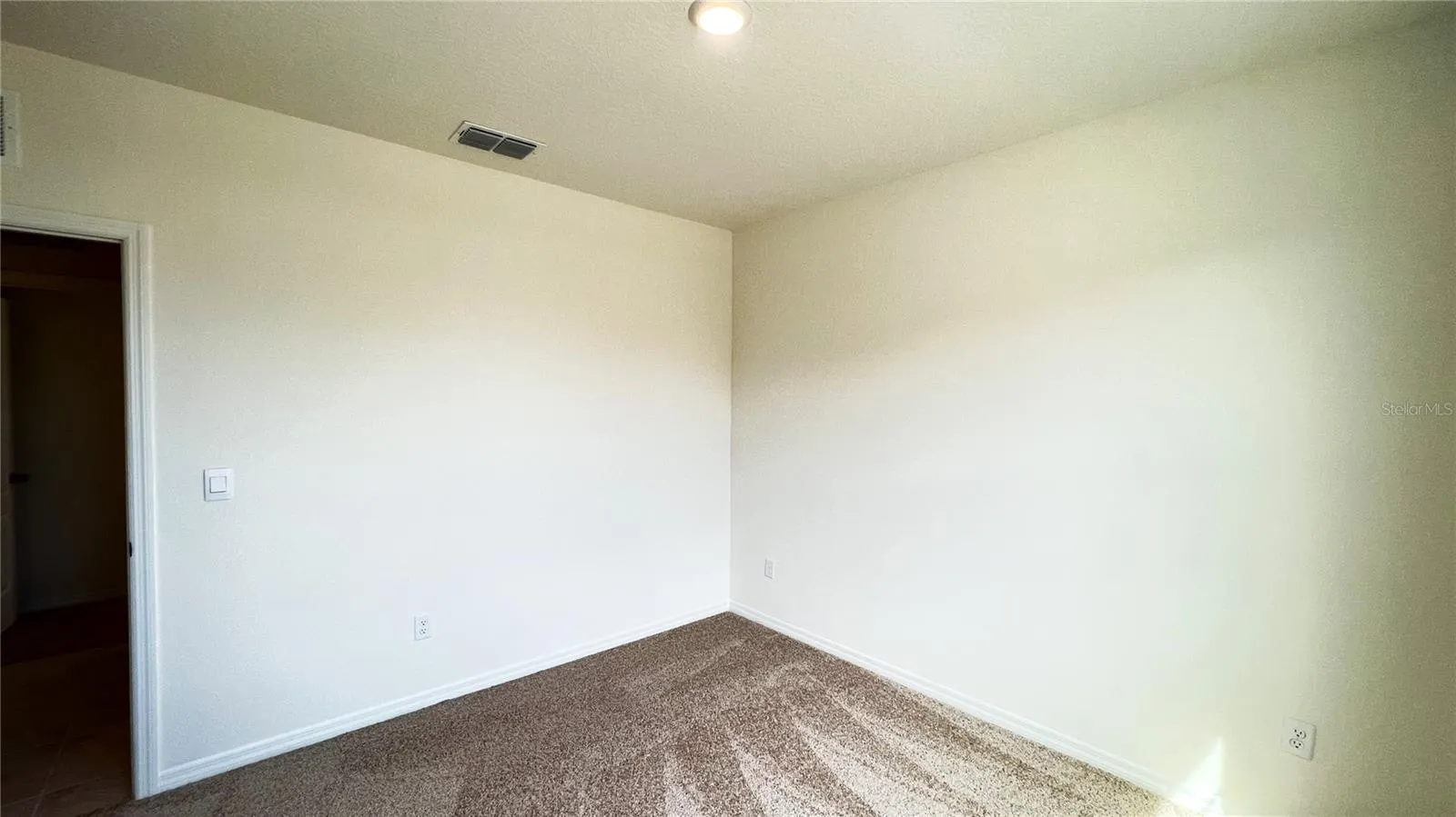 487 LILY LN
