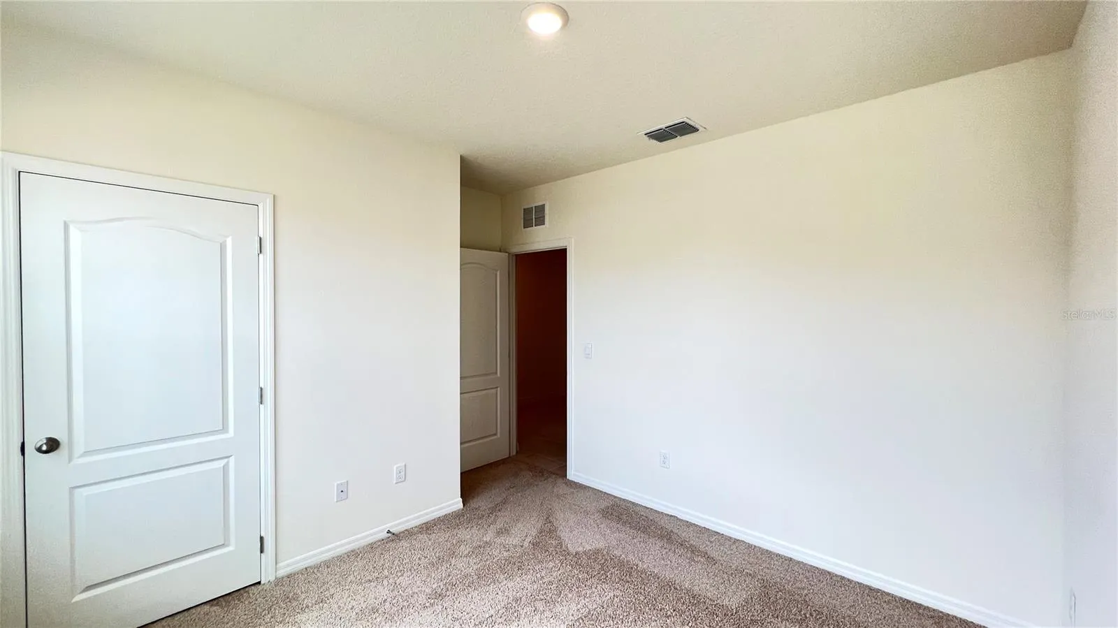 487 LILY LN