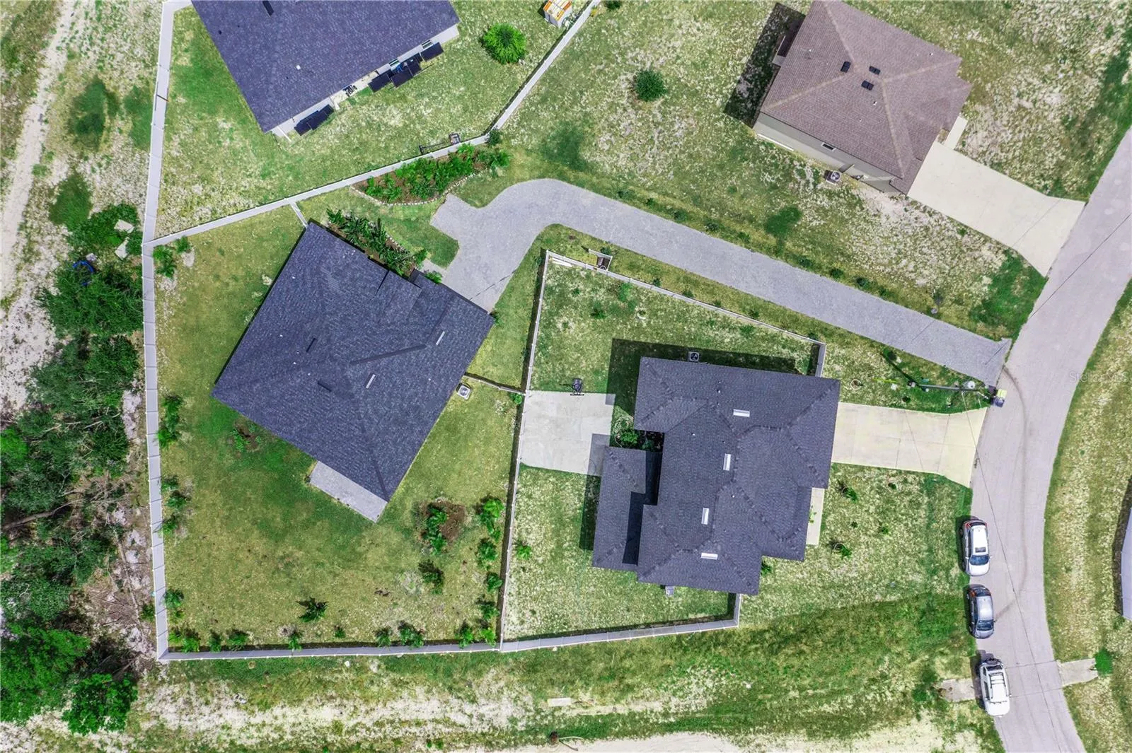 127 VIOLET CT