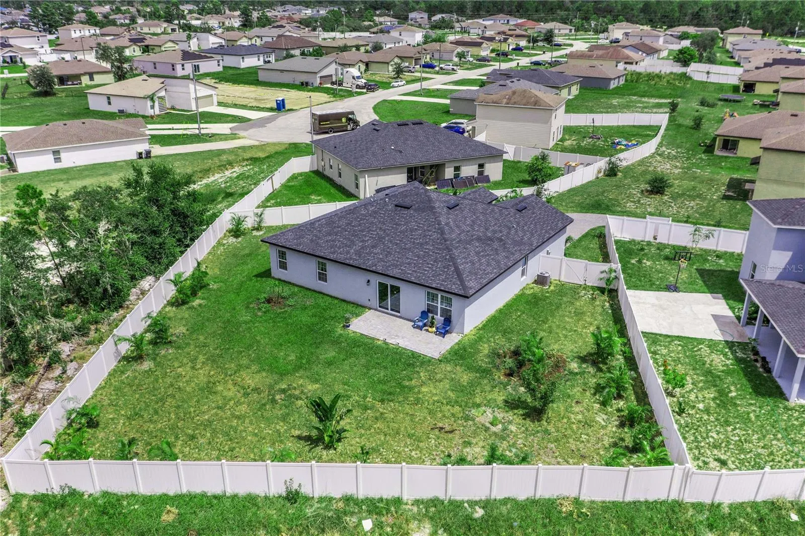 127 VIOLET CT