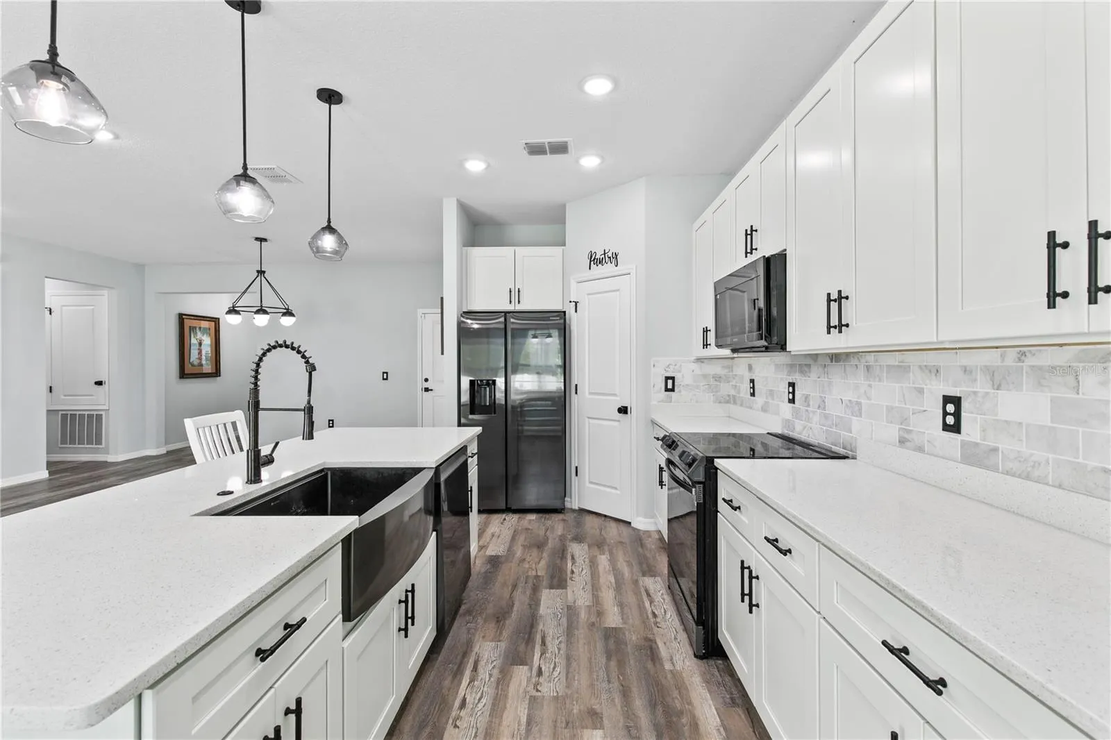127 VIOLET CT