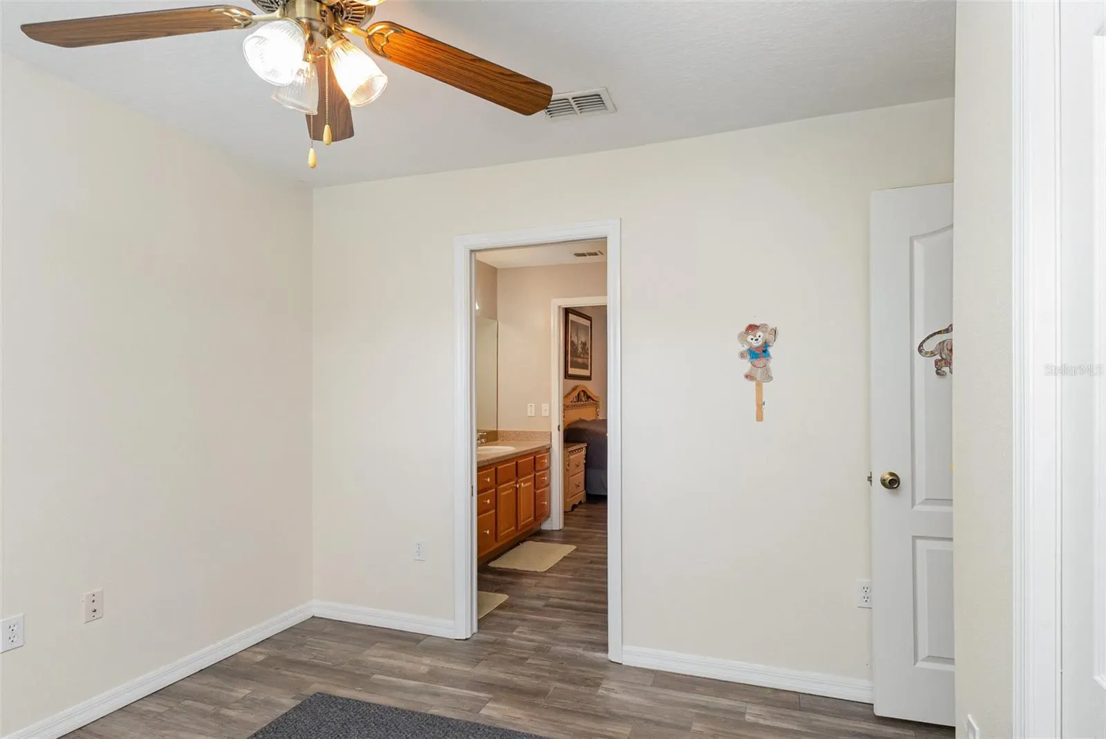 202 TIFFANY CT