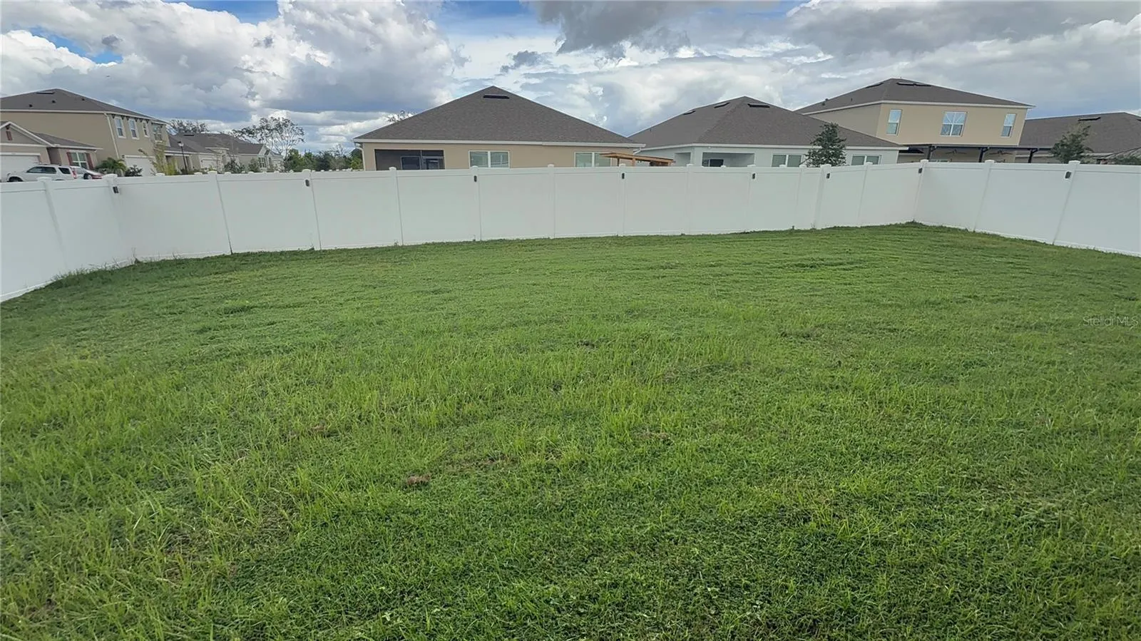 1601 OAK RESERVE DR