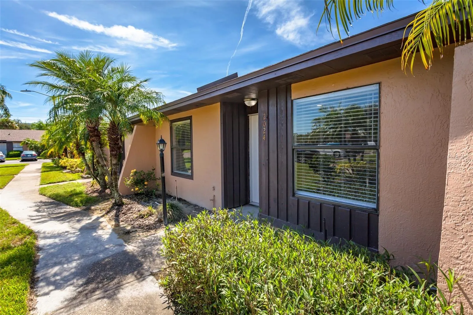 2024 TRINIDAD CT