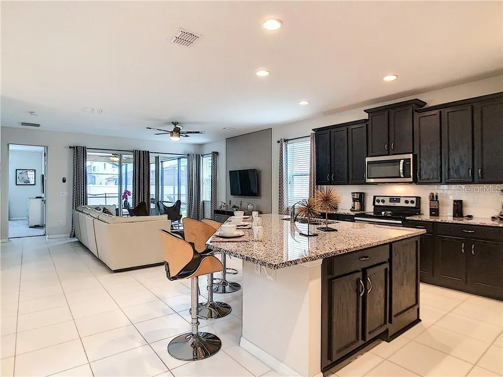 9009 EGRET MILLS TER