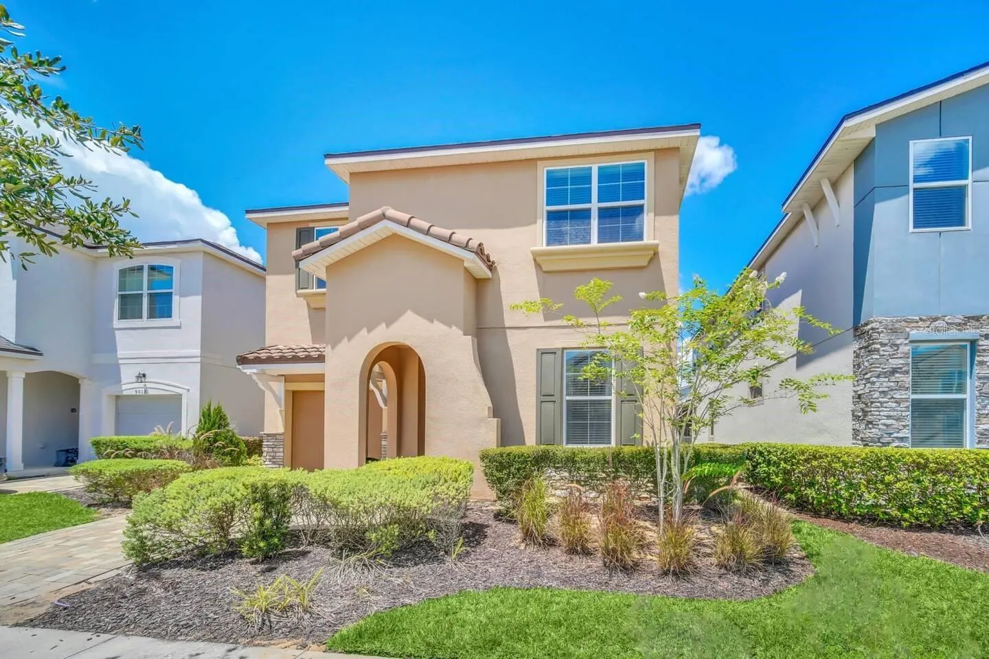 9009 EGRET MILLS TER