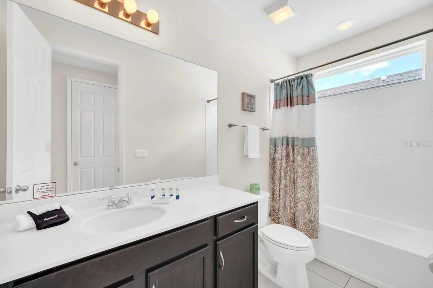 9009 EGRET MILLS TER