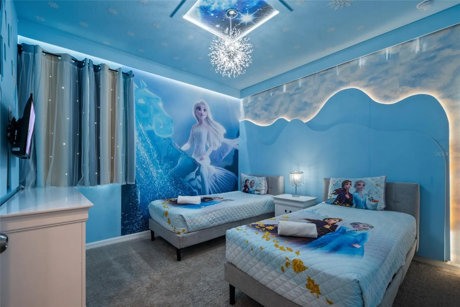 1594 MERMAID COVE WAY