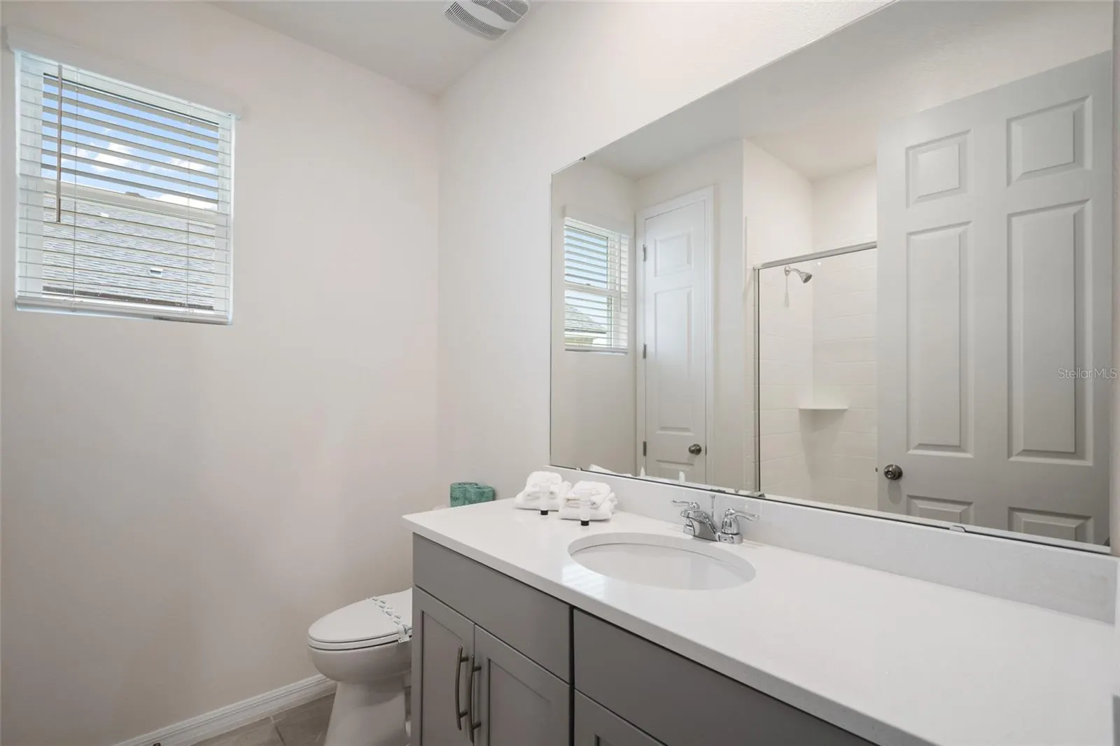 1594 MERMAID COVE WAY