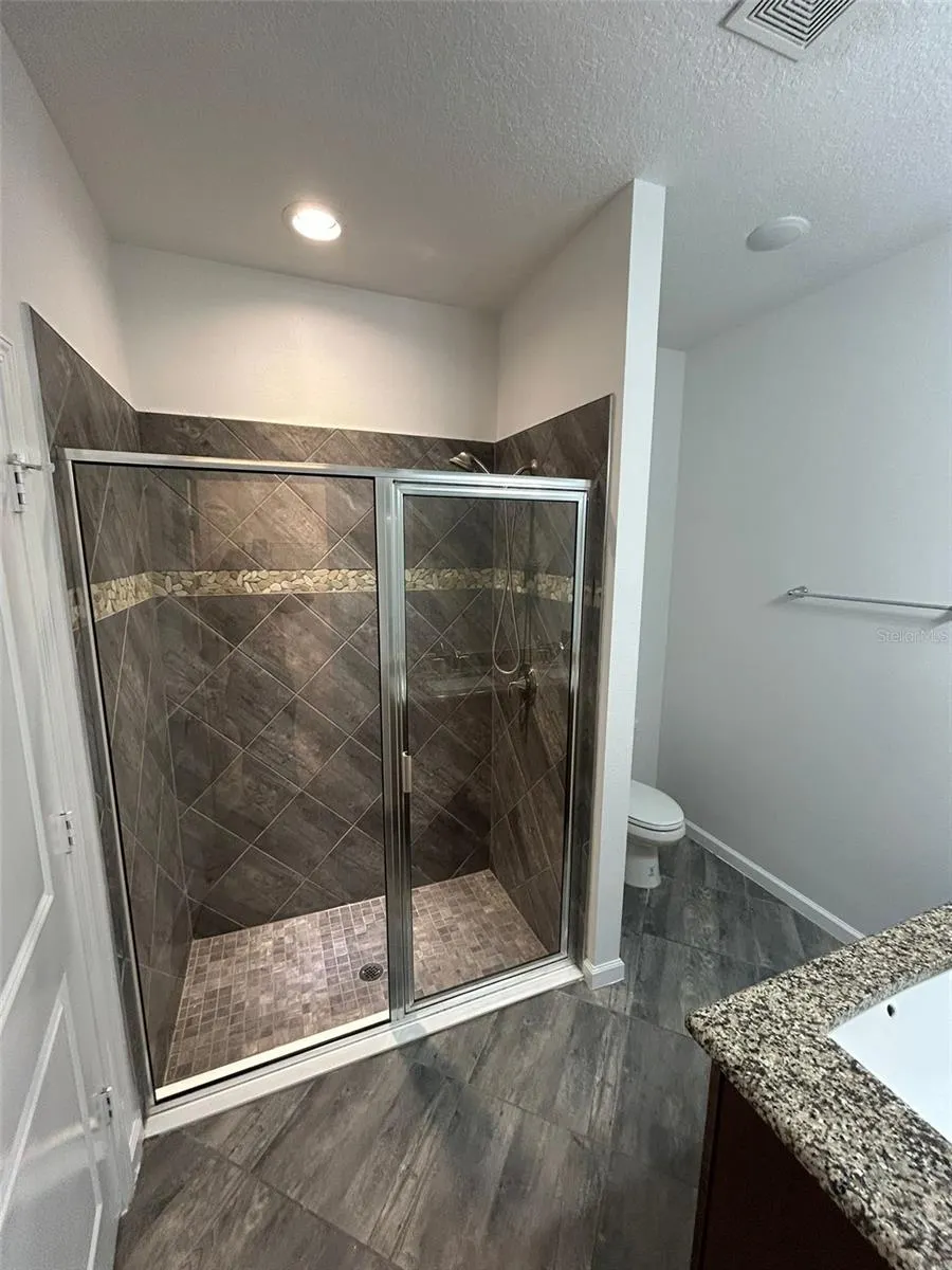 573 DISA DR