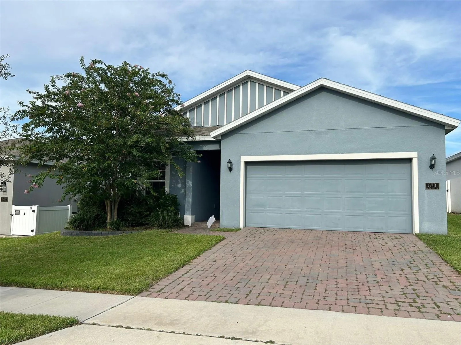 573 DISA DR
