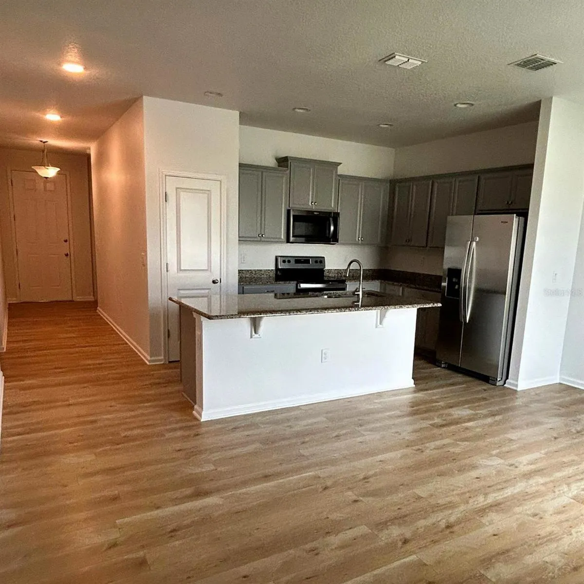573 DISA DR