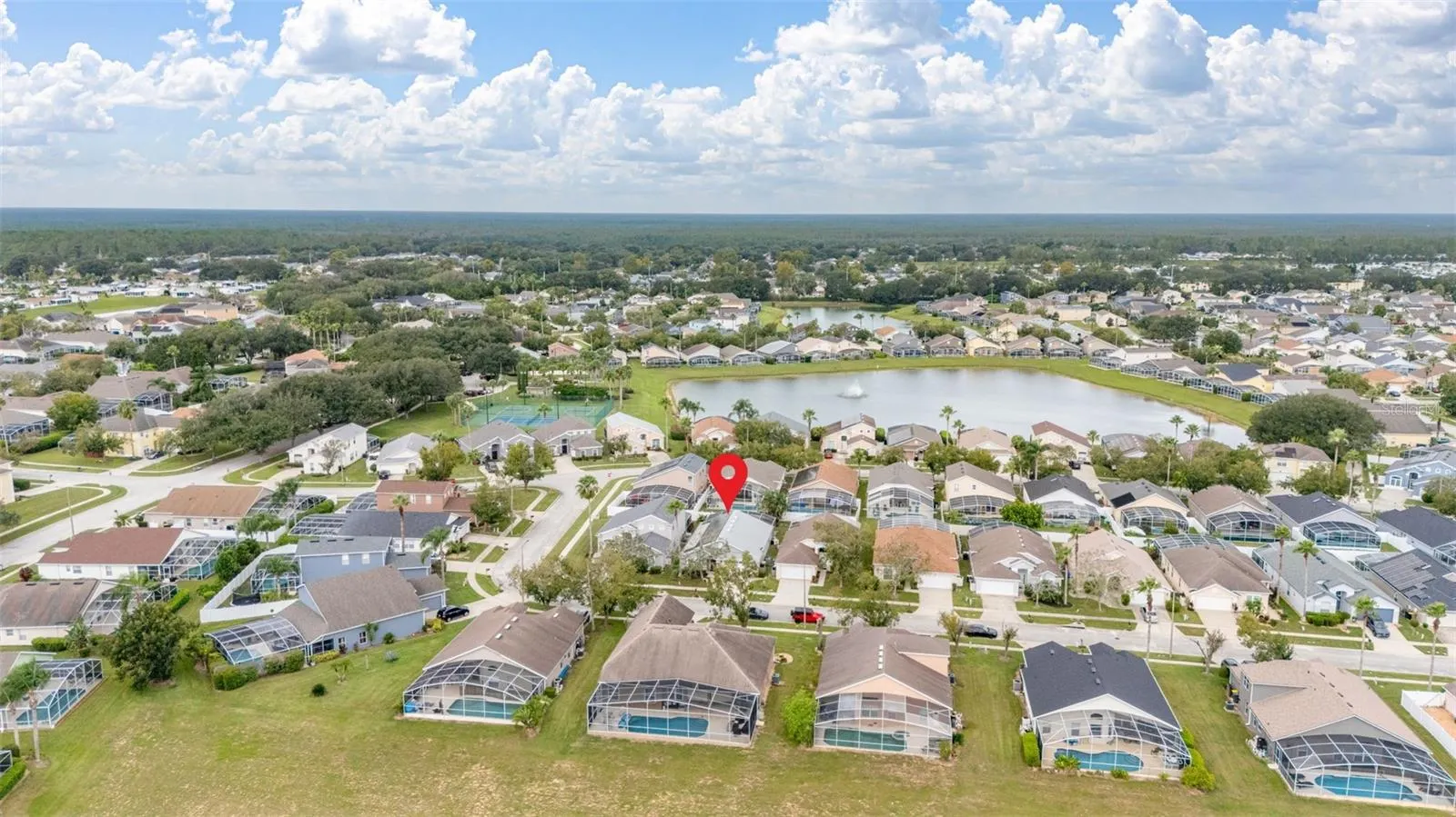 211 LOCKBREEZE DR