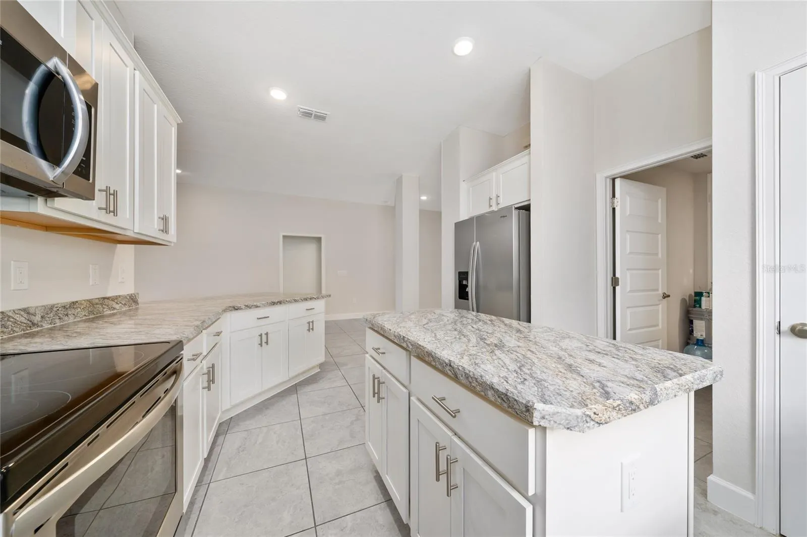 1101 CITRUS LANDINGS BLVD