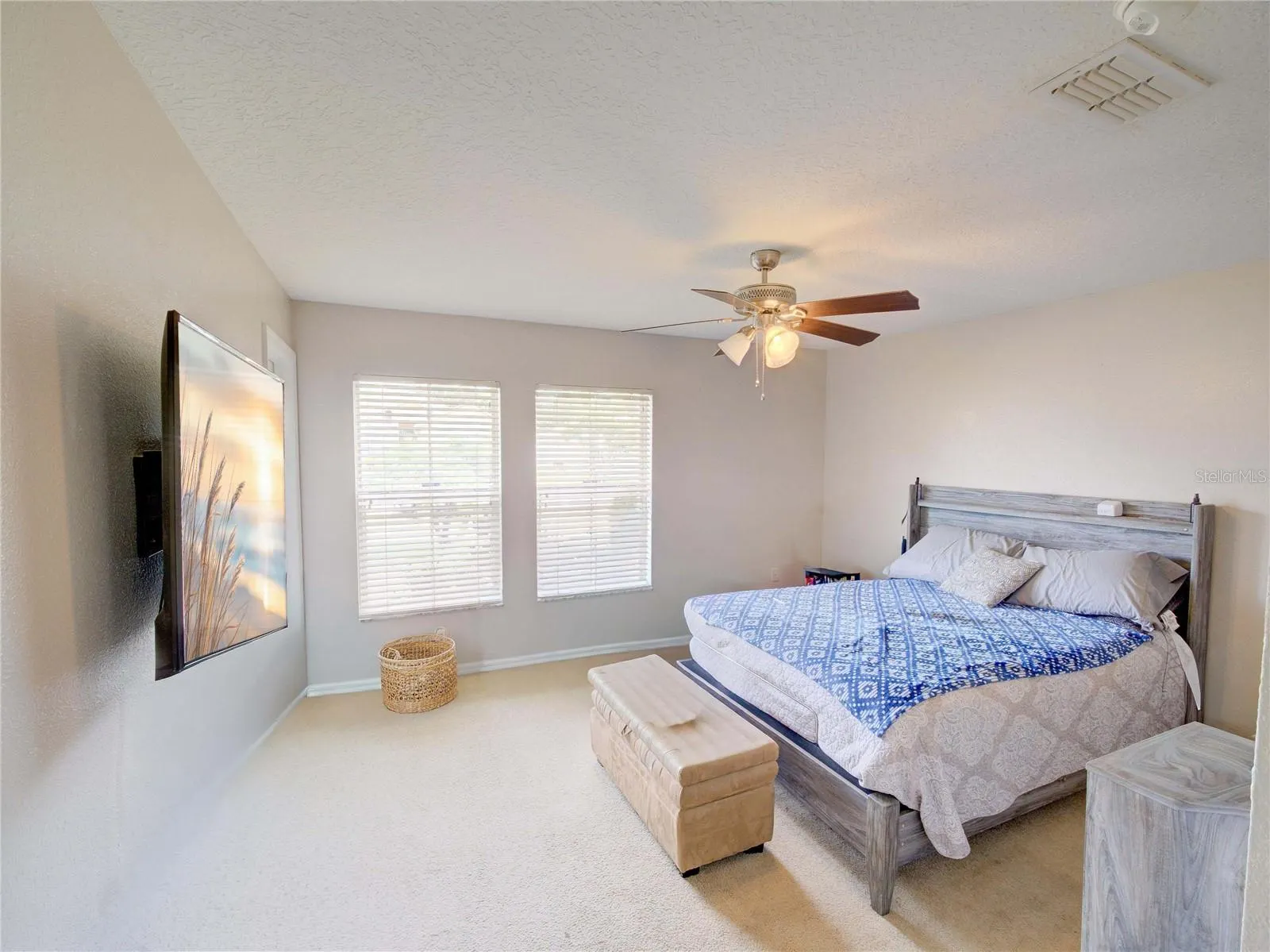306 SALMON CT