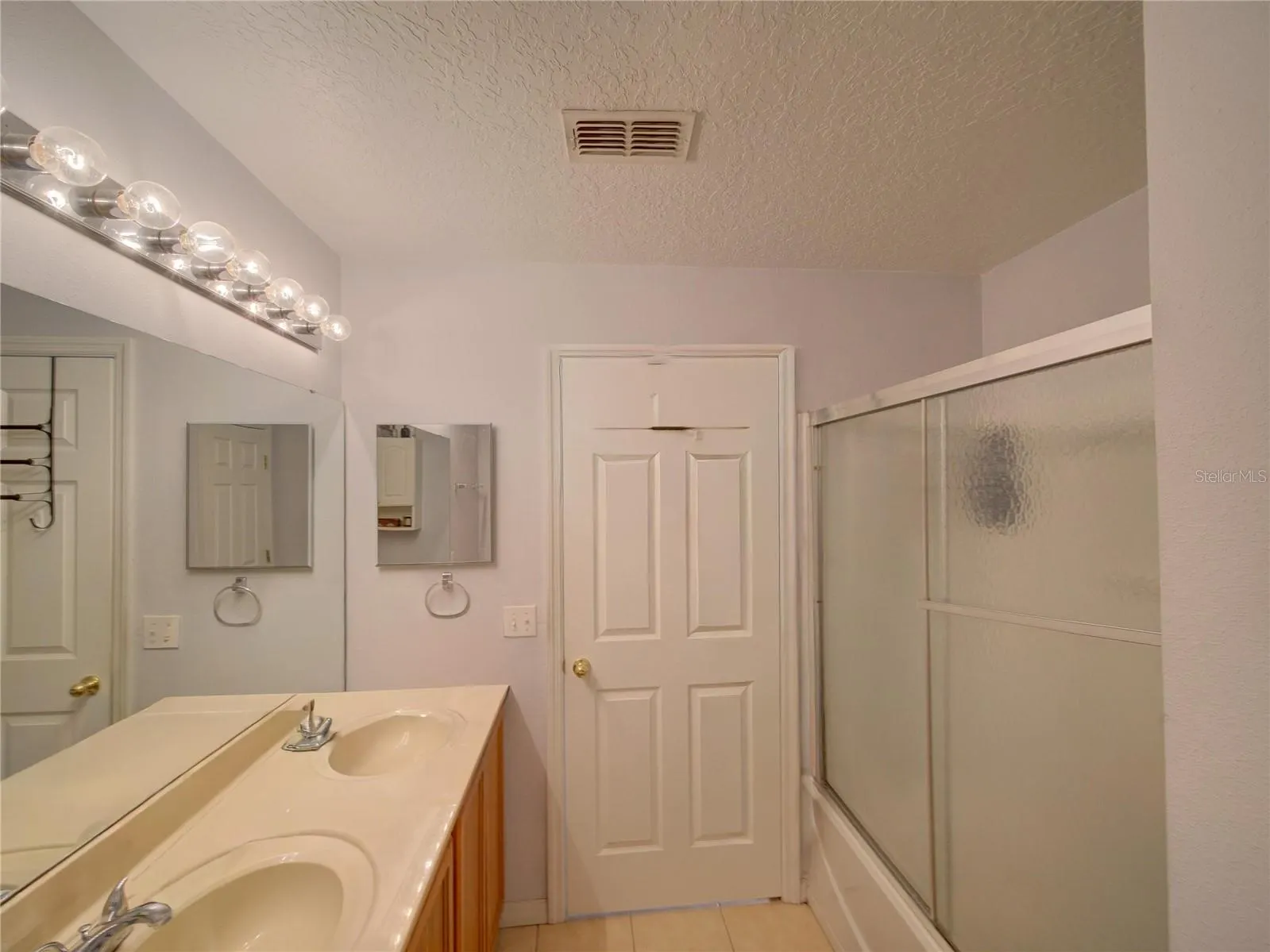306 SALMON CT