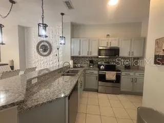 3178 YELLOW LANTANA LN