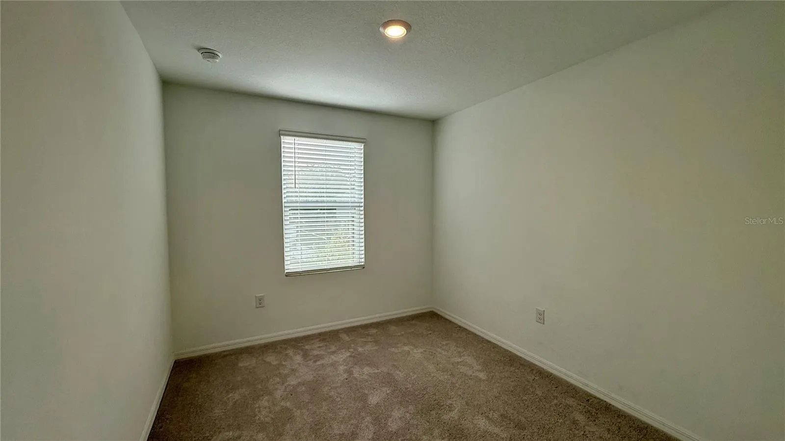 3006 CANARY AVE