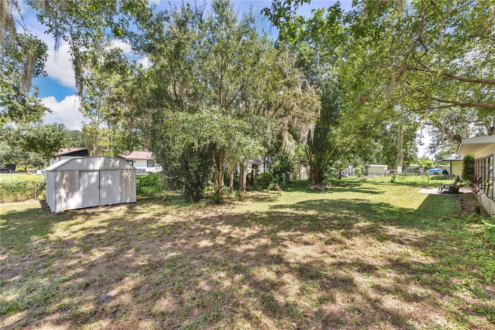4865 WREN DR