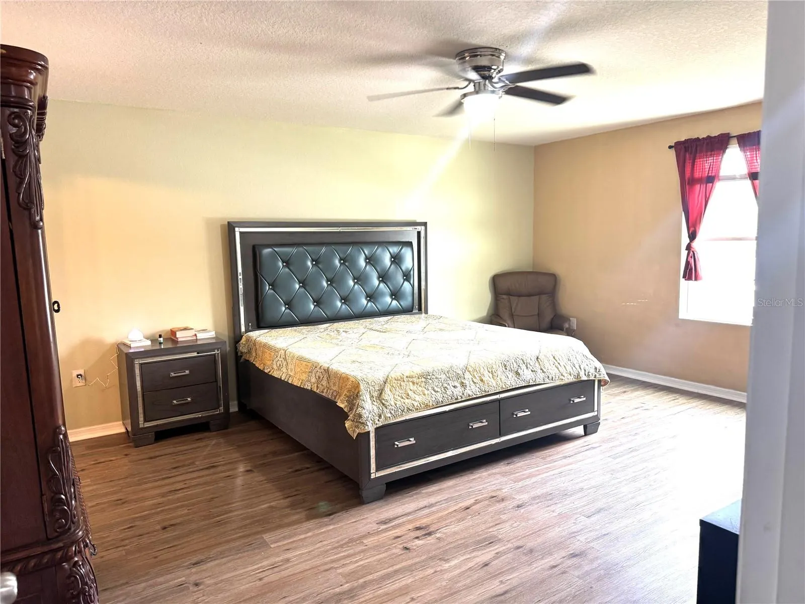 256 BEGONIA LN