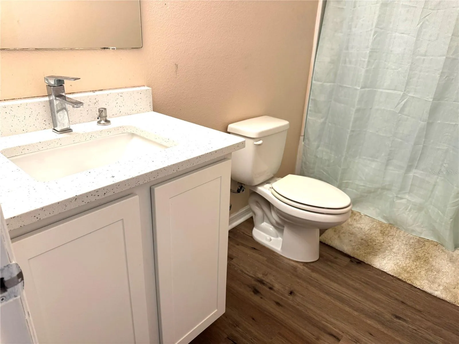 256 BEGONIA LN