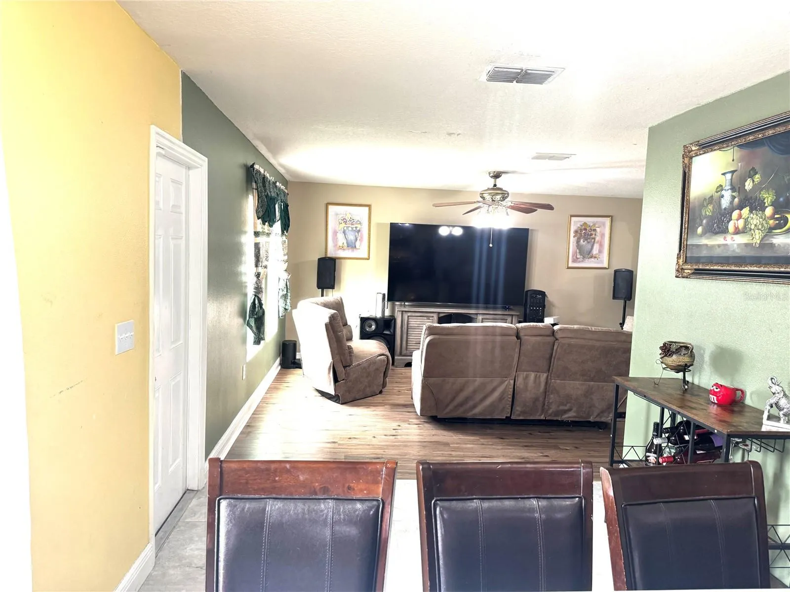 256 BEGONIA LN