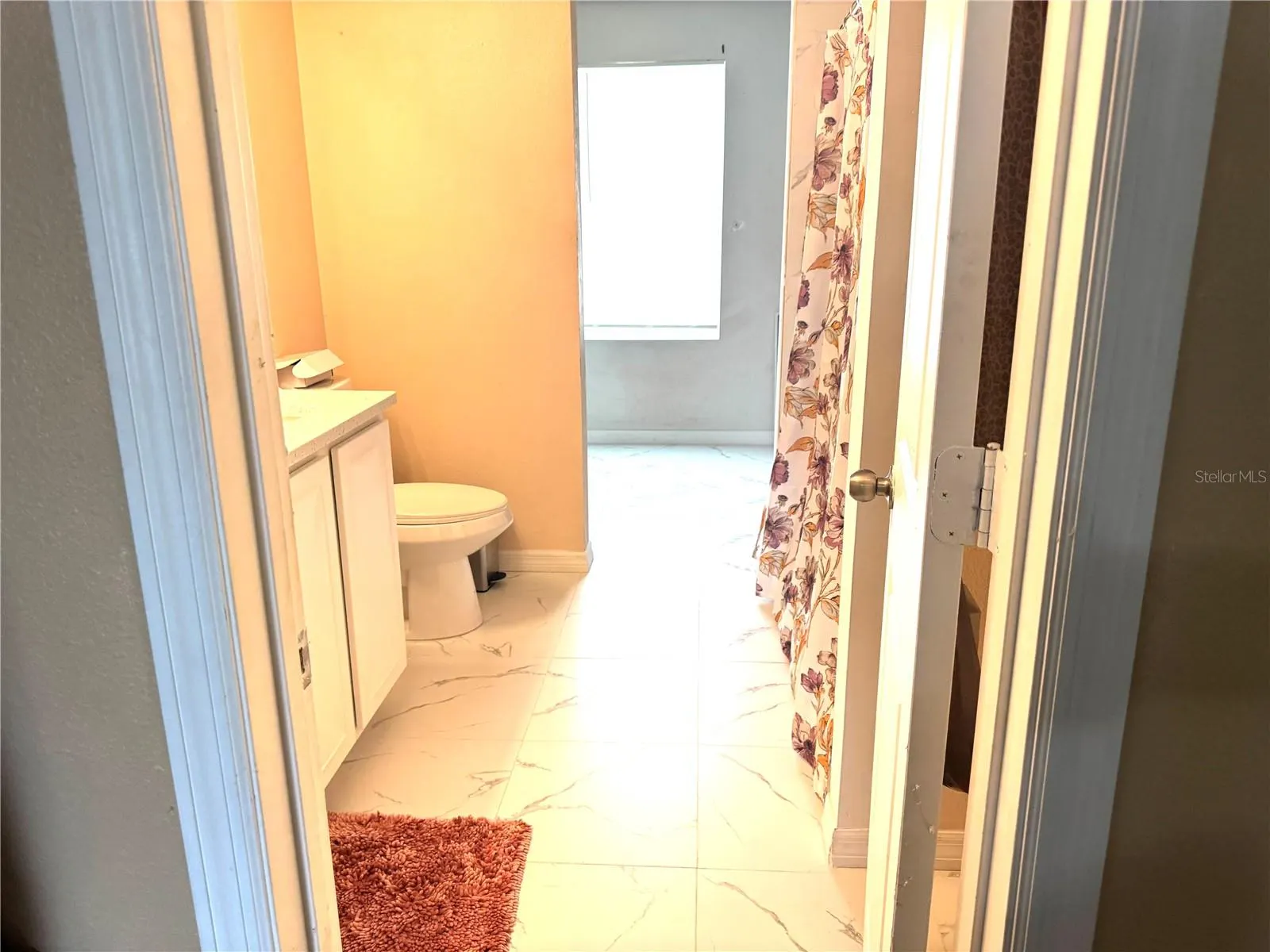 256 BEGONIA LN