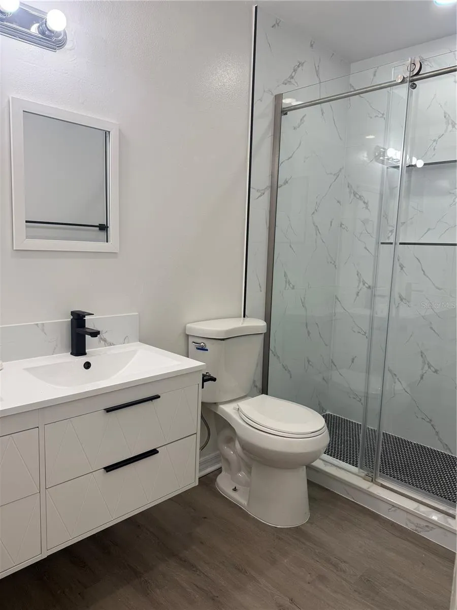 2647 SURREY CT #2647, #2647
