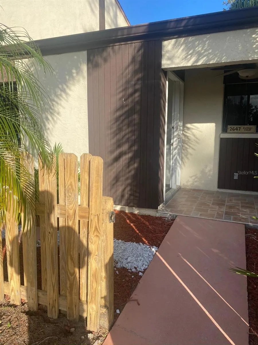 2647 SURREY CT #2647, #2647