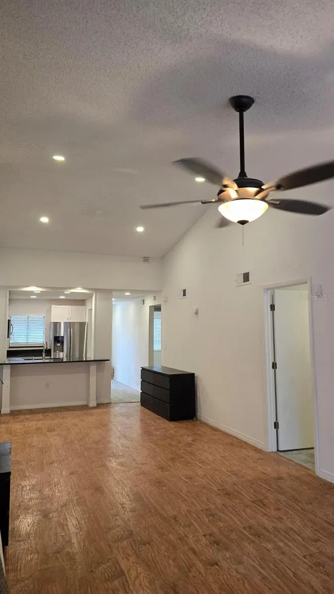 2647 SURREY CT #2647, #2647