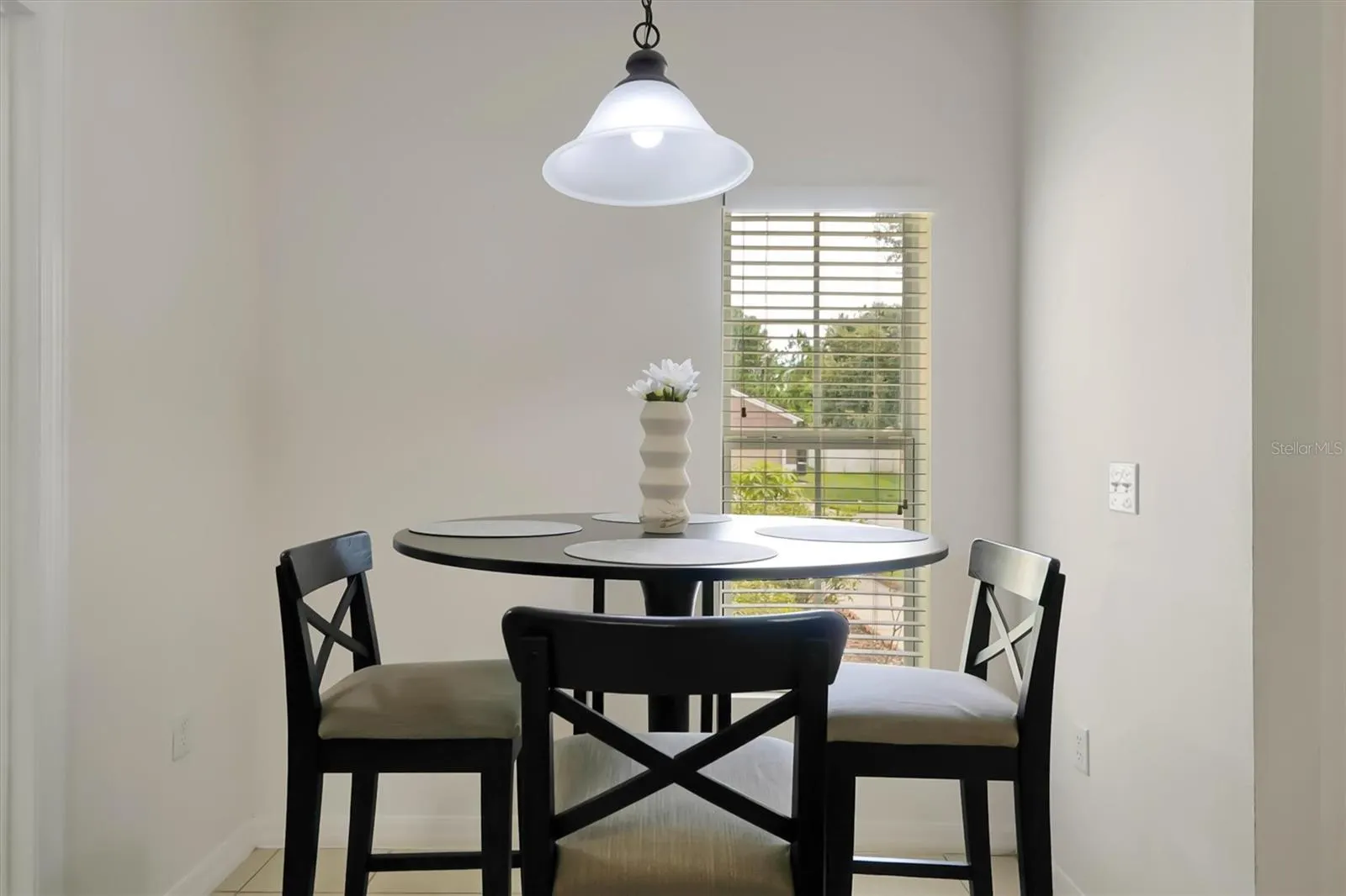 3146 QUEEN ALEXANDRIA DR