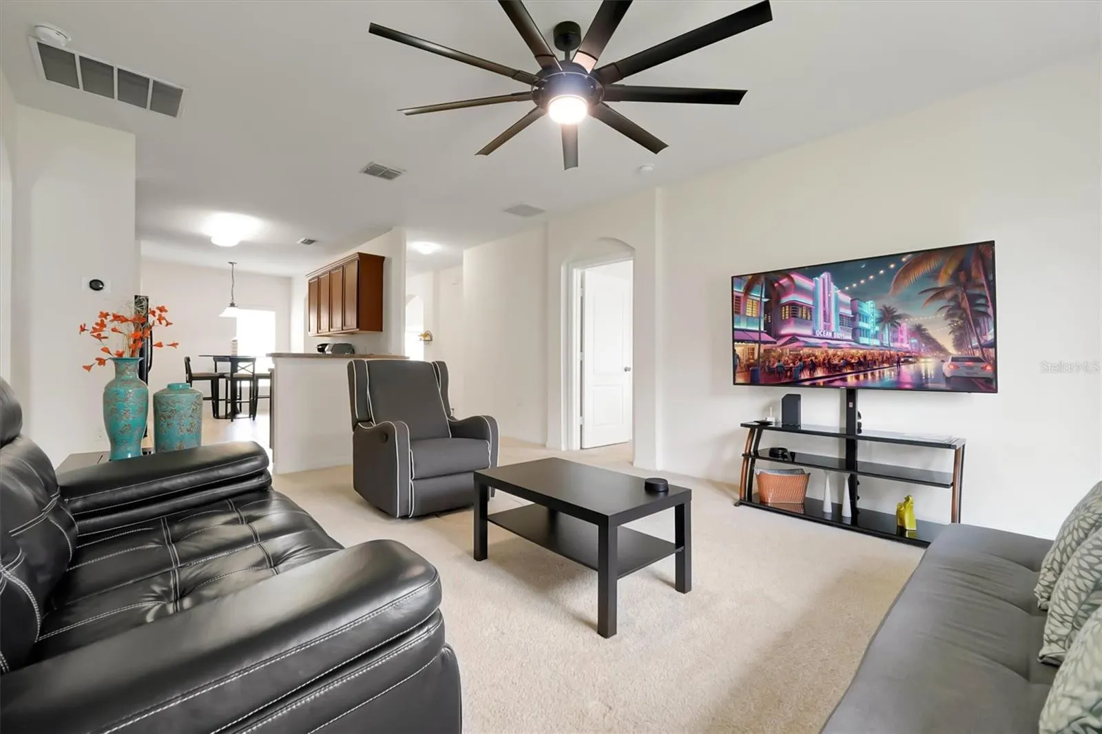 3146 QUEEN ALEXANDRIA DR