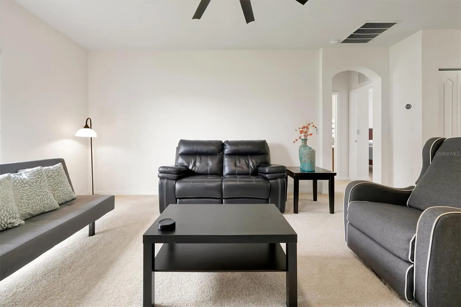 3146 QUEEN ALEXANDRIA DR